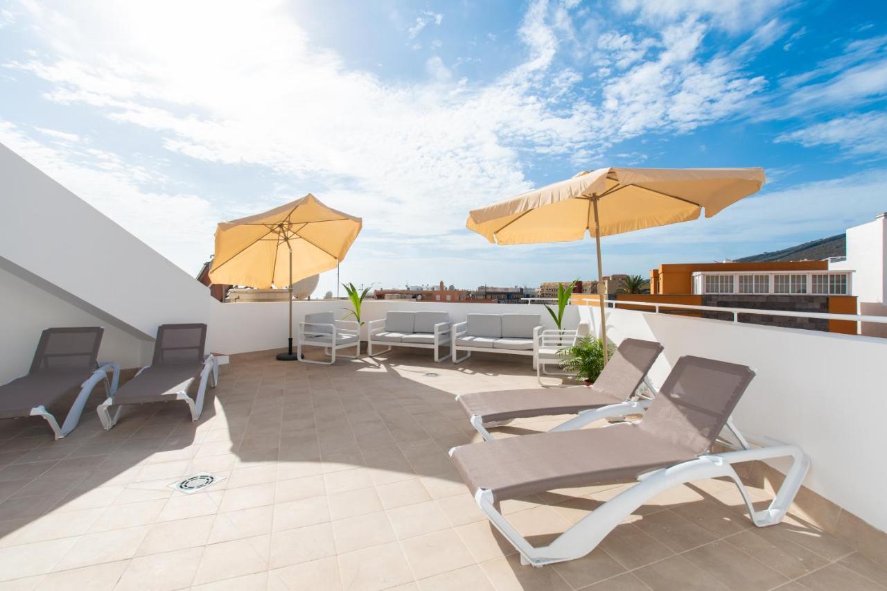 אדחה Suncanarias Hotel Adeje Plaza מראה חיצוני תמונה